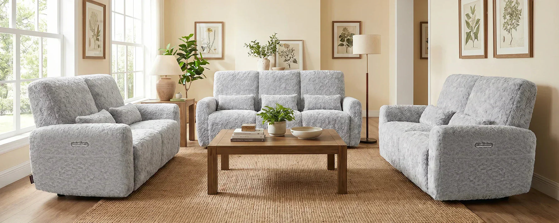 How to Carve Out a "One-Square-Meter Sanctuary" in a Tiny Rental